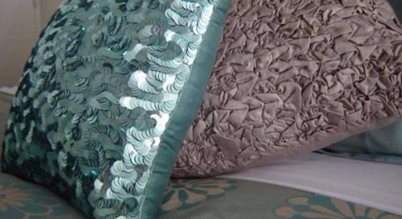 Salerno Motel Apartments Christchurch Esterno foto Sequin pillows