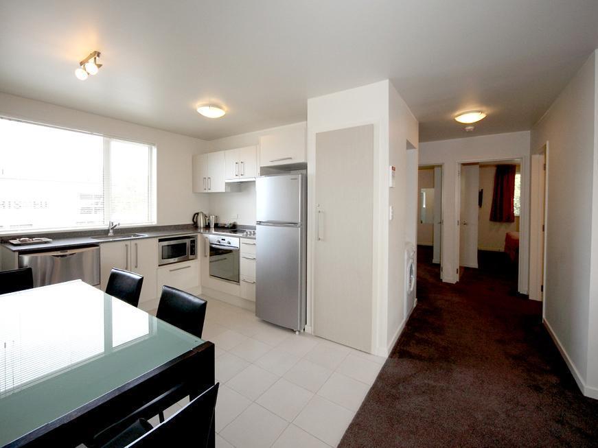 Salerno Motel Apartments Christchurch Esterno foto A typical apartment at the University of Canterbury