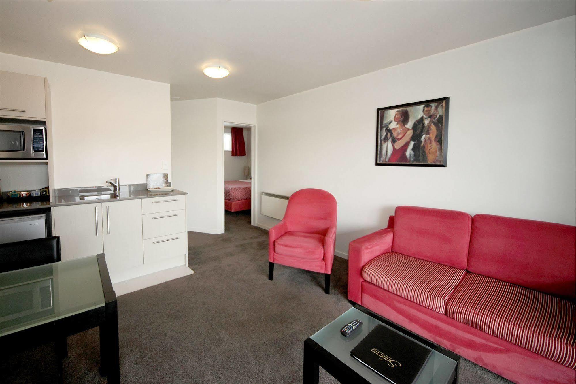 Salerno Motel Apartments Christchurch Esterno foto A typical one-bedroom apartment