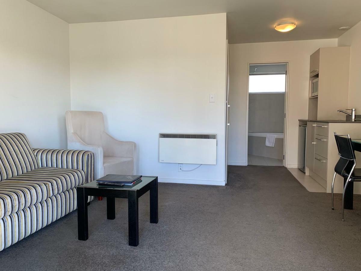 Salerno Motel Apartments Christchurch Esterno foto A typical studio apartment
